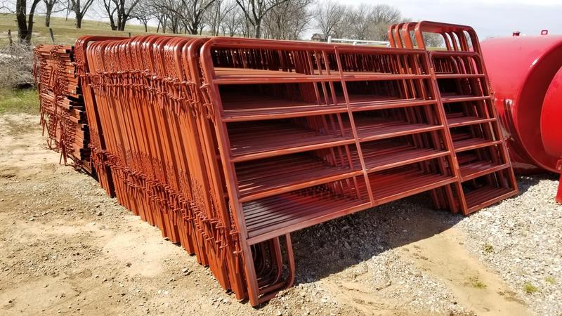 DH 12′ x 64 Cattle Panel w:Gate_001