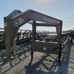 Industrias America S862, 42' hyd inline hay trailer